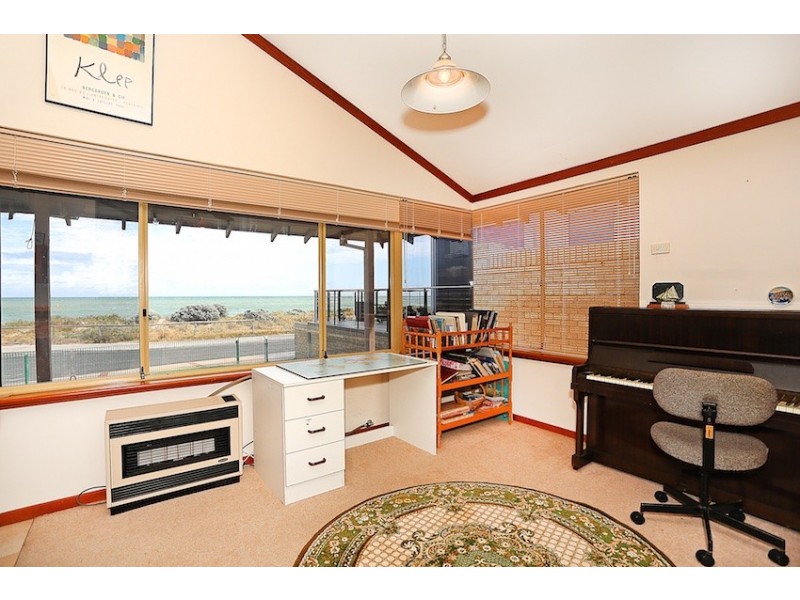 144 Ormsby Terrace, Silver Sands WA 6210