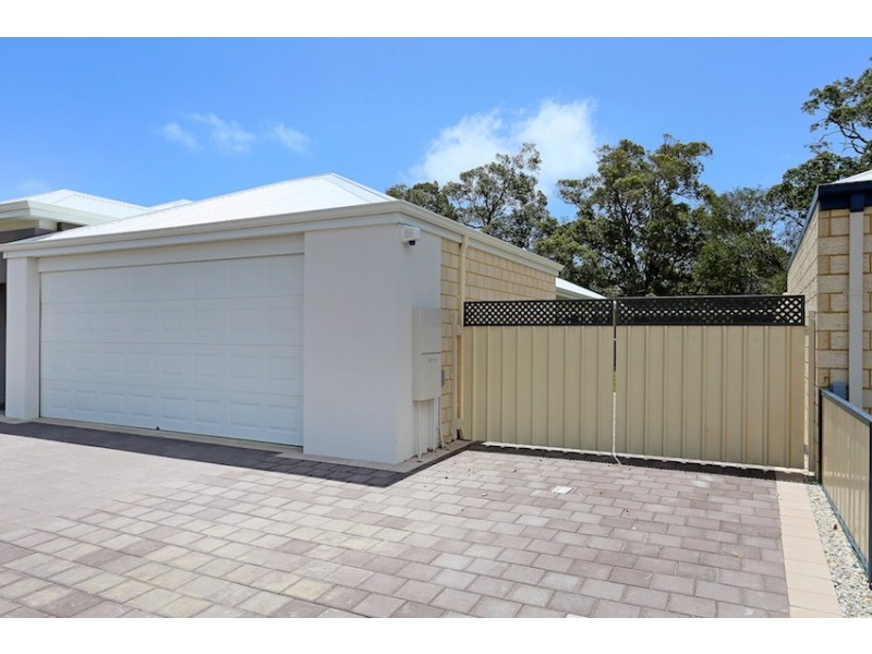 35 Cervantes Drive, Erskine WA 6210