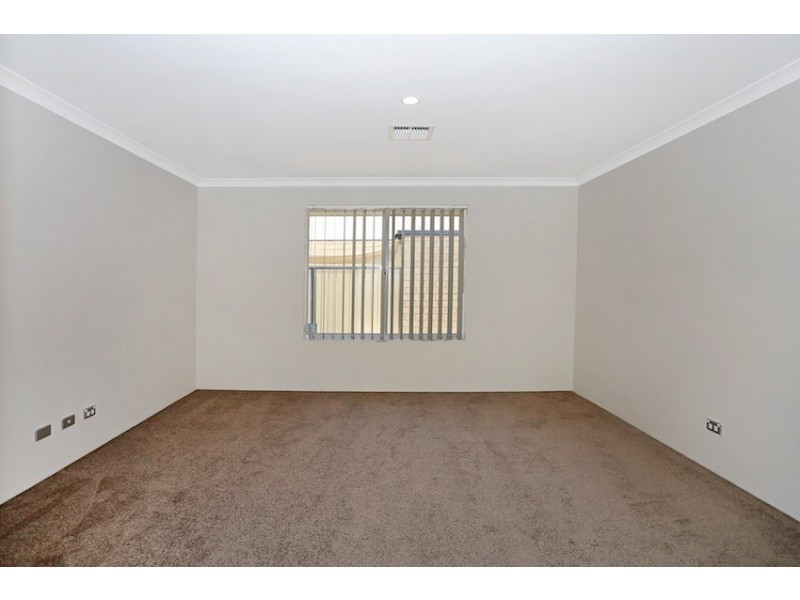 35 Cervantes Drive, Erskine WA 6210