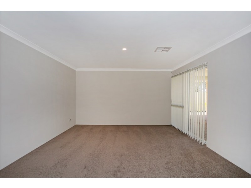 35 Cervantes Drive, Erskine WA 6210