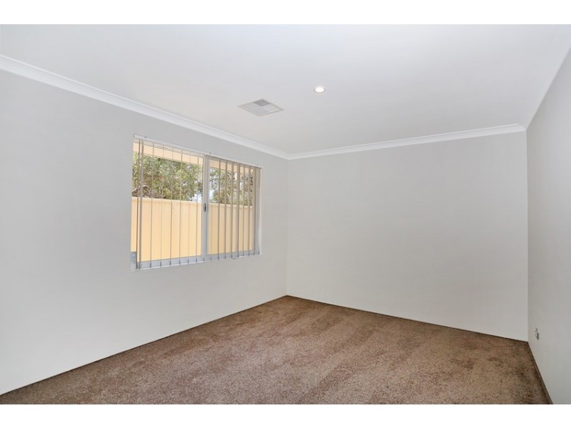 35 Cervantes Drive, Erskine WA 6210