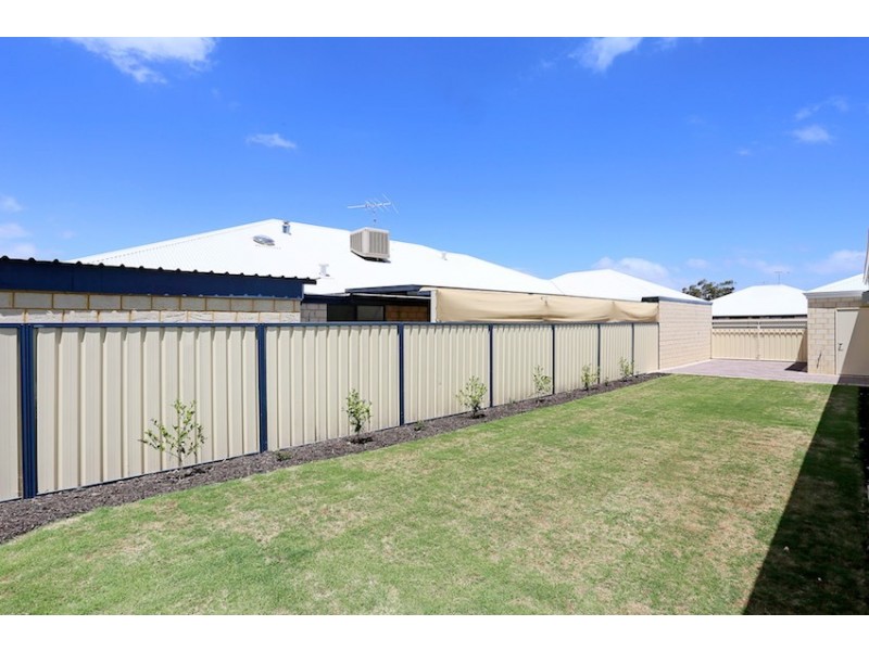 35 Cervantes Drive, Erskine WA 6210