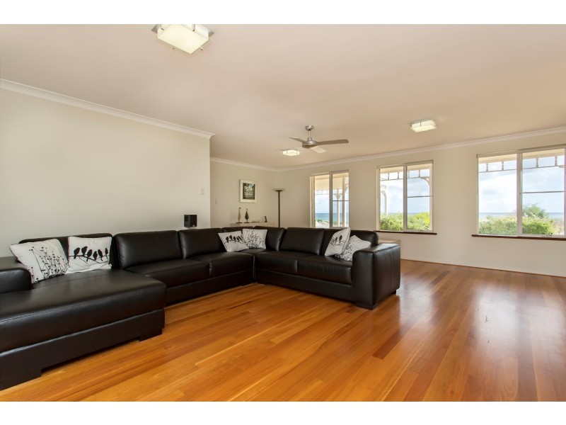139 Spinaway Parade, Falcon WA 6210