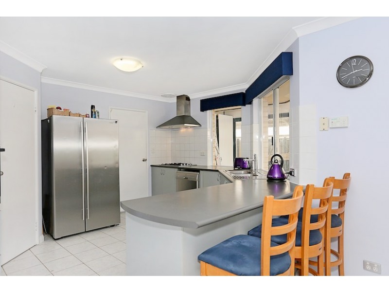 30 Brackenridge Ramble, Meadow Springs WA 6210