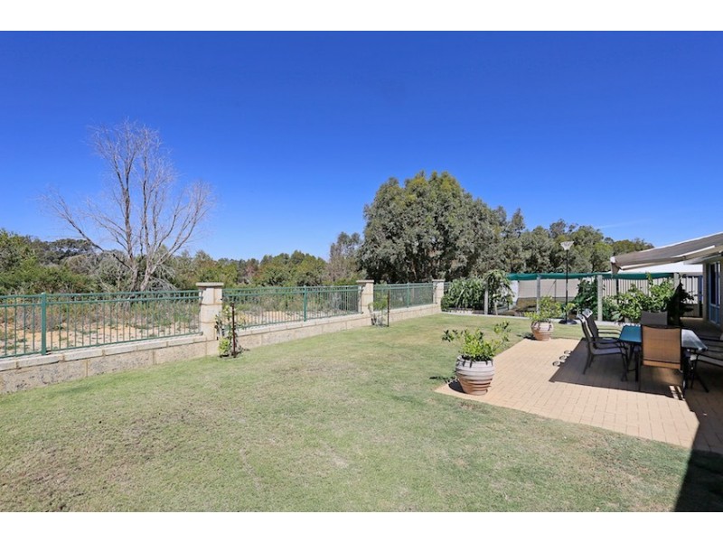 30 Brackenridge Ramble, Meadow Springs WA 6210