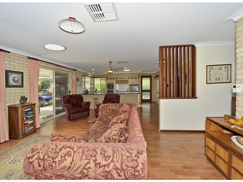 5 Carter Street, Ravenswood WA 6208