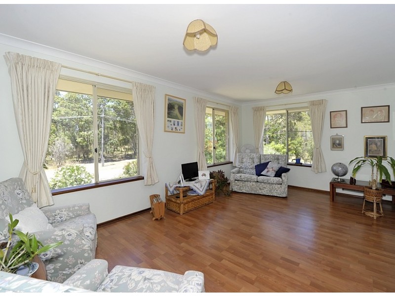 5 Carter Street, Ravenswood WA 6208