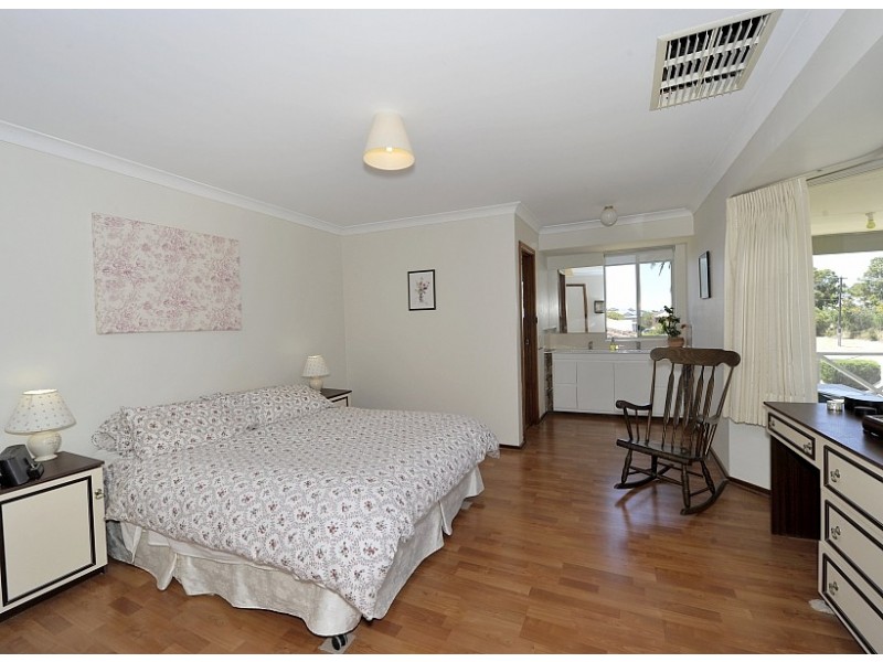 5 Carter Street, Ravenswood WA 6208