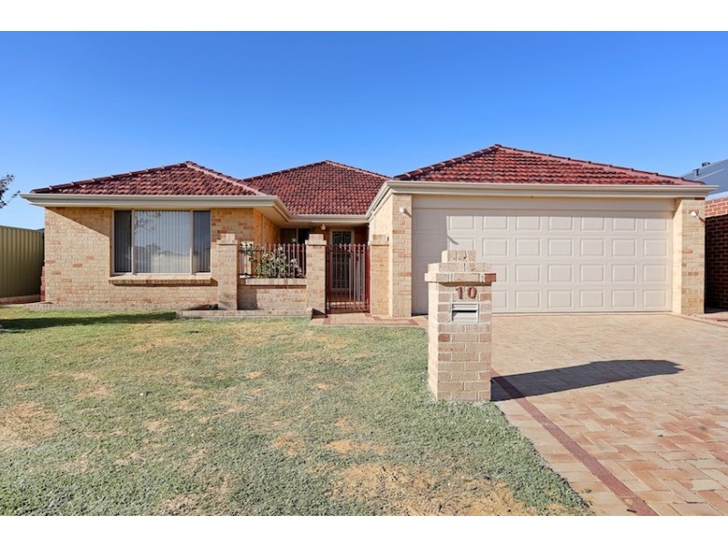 10 Cooeyup Close, Ravenswood WA 6208