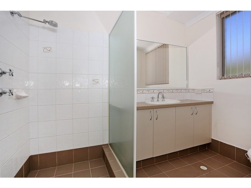 10 Cooeyup Close, Ravenswood WA 6208