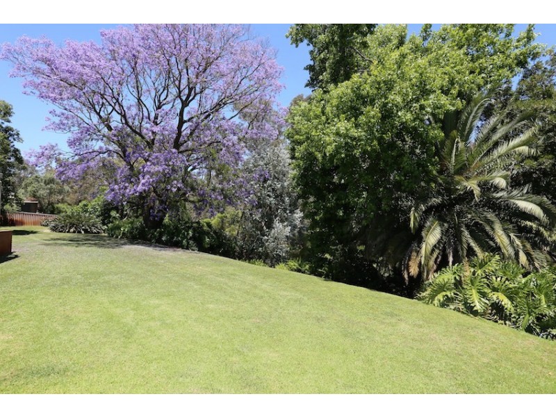 4 and 6 Paterson Road, Pinjarra WA 6208