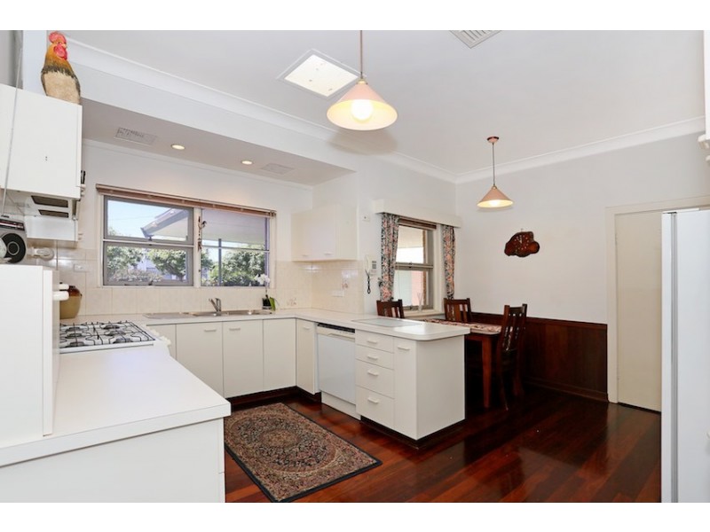 4 and 6 Paterson Road, Pinjarra WA 6208