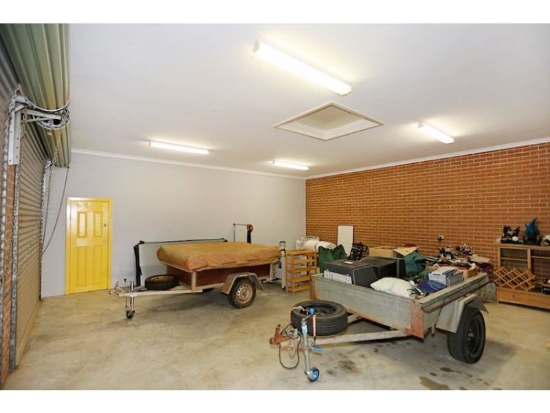 4 and 6 Paterson Road, Pinjarra WA 6208