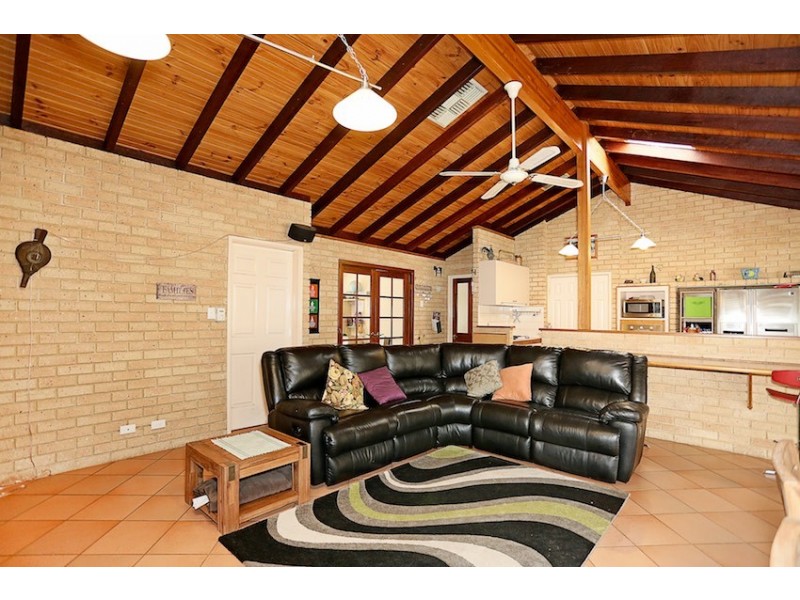 1/477 Mulga Drive, Parklands WA 6180