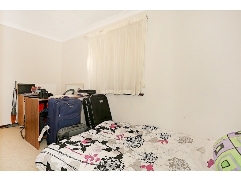 9 Curlew Street, Dudley Park WA 6210