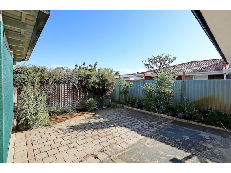 9 Curlew Street, Dudley Park WA 6210