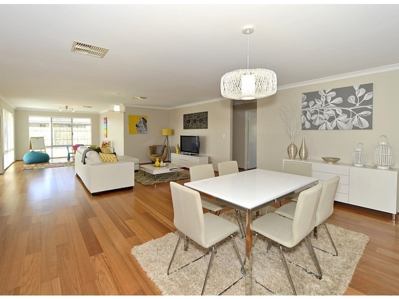 50 Seascapes Boulevard, Halls Head WA 6210