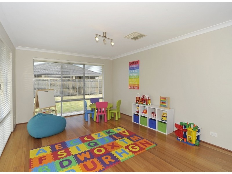 50 Seascapes Boulevard, Halls Head WA 6210