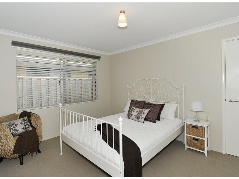 50 Seascapes Boulevard, Halls Head WA 6210