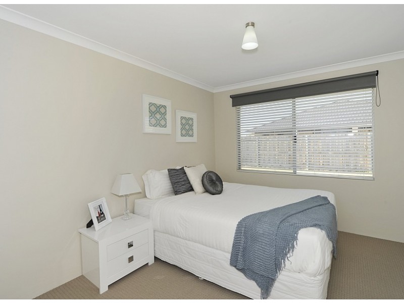 50 Seascapes Boulevard, Halls Head WA 6210