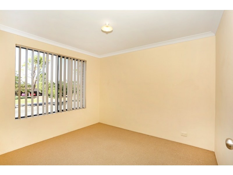 21/27 Meadow Springs Drive, Meadow Springs WA 6210