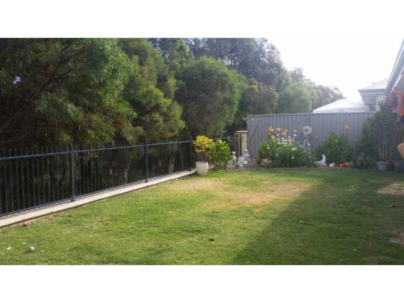 125 Countess Circuit, South Yunderup WA 6208