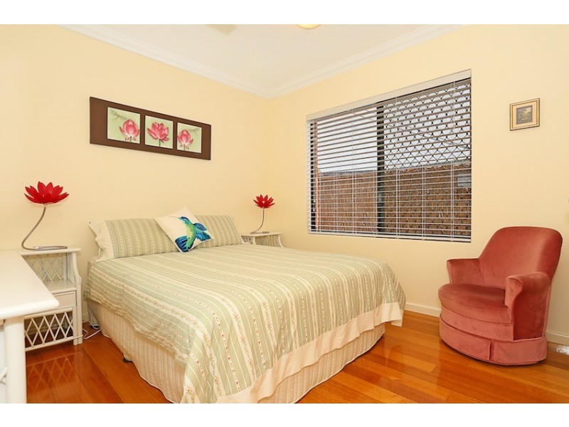 35 Darwin Terrace, Dudley Park WA 6210