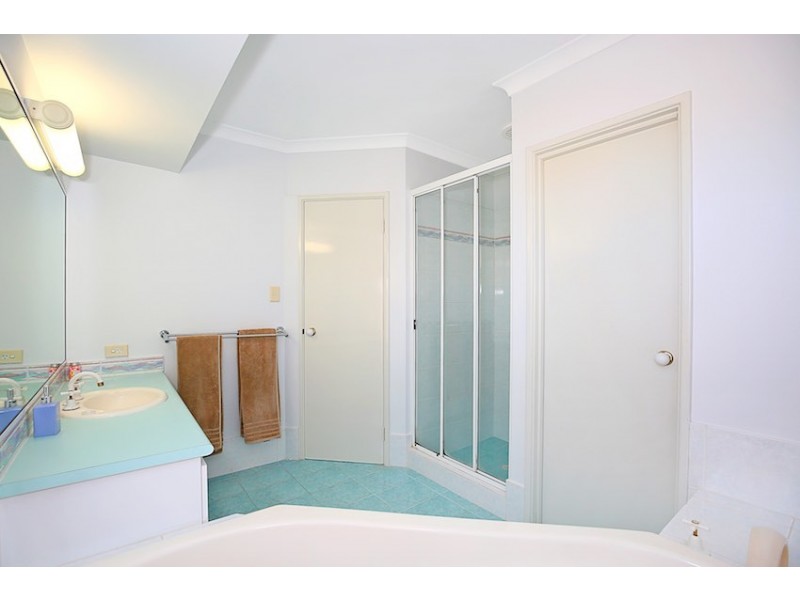 2 Cuvier Place, San Remo WA 6210