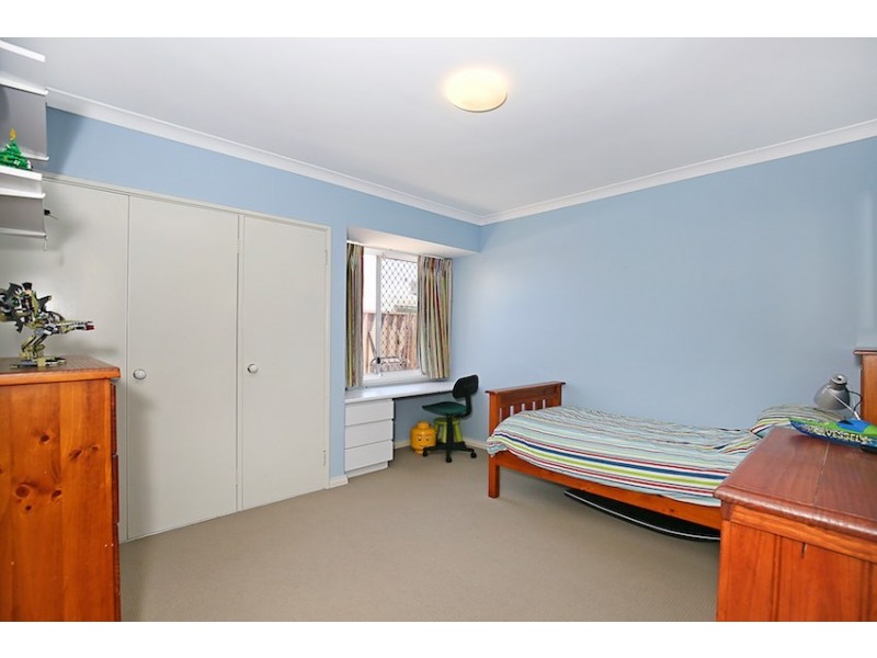 2 Cuvier Place, San Remo WA 6210