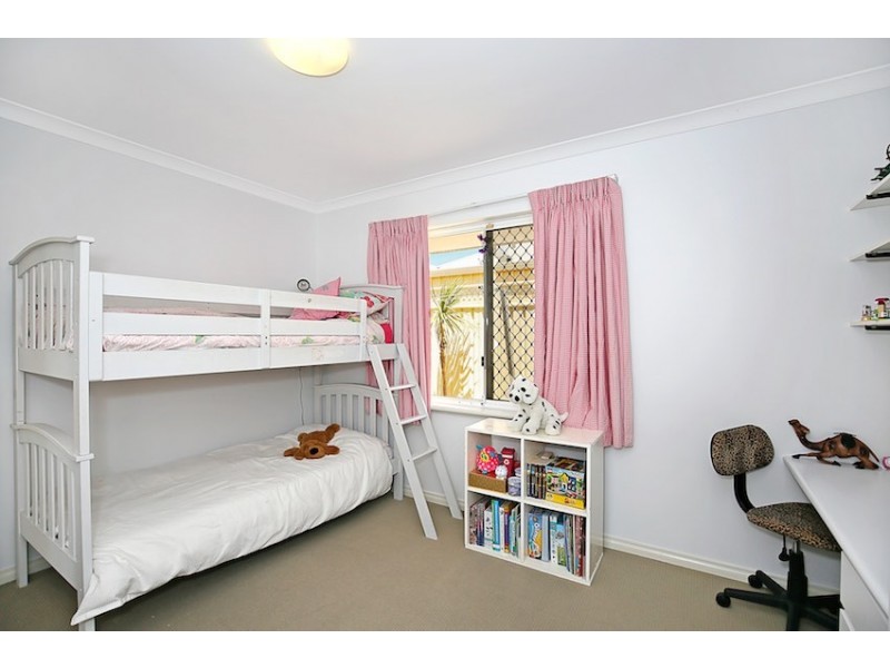 2 Cuvier Place, San Remo WA 6210