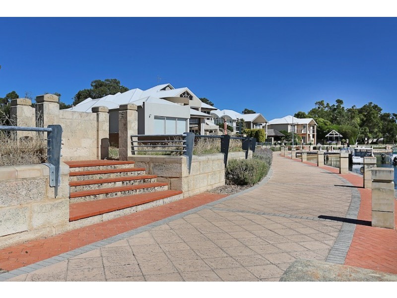 11 Waterford Retreat, Erskine WA 6210