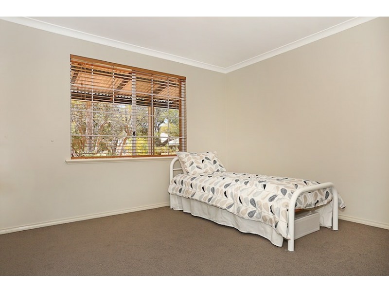 4 Marri Court, Parklands WA 6180