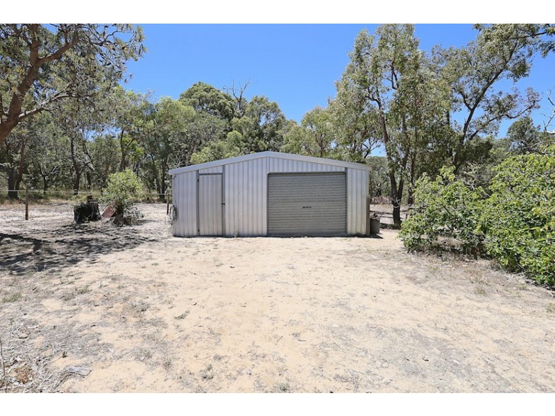 4 Marri Court, Parklands WA 6180