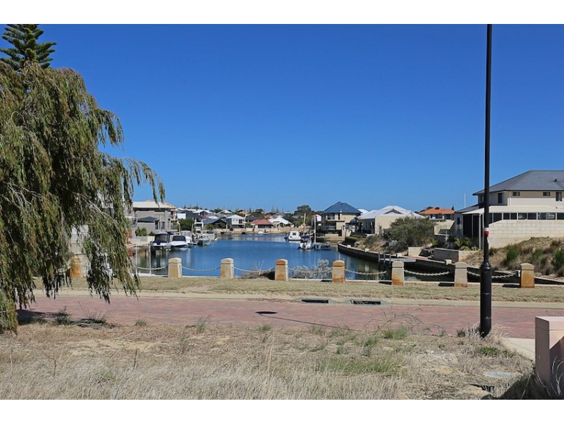 39 Avocet Island Quay, Wannanup WA 6210