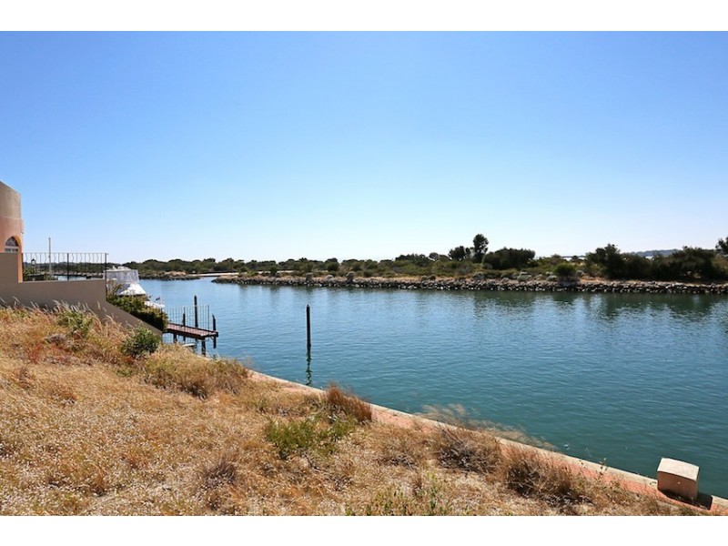 39 Avocet Island Quay, Wannanup WA 6210