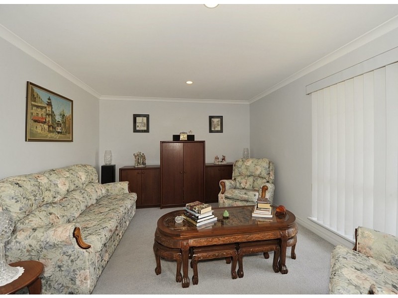 4 Broadfield Retreat, Erskine WA 6210