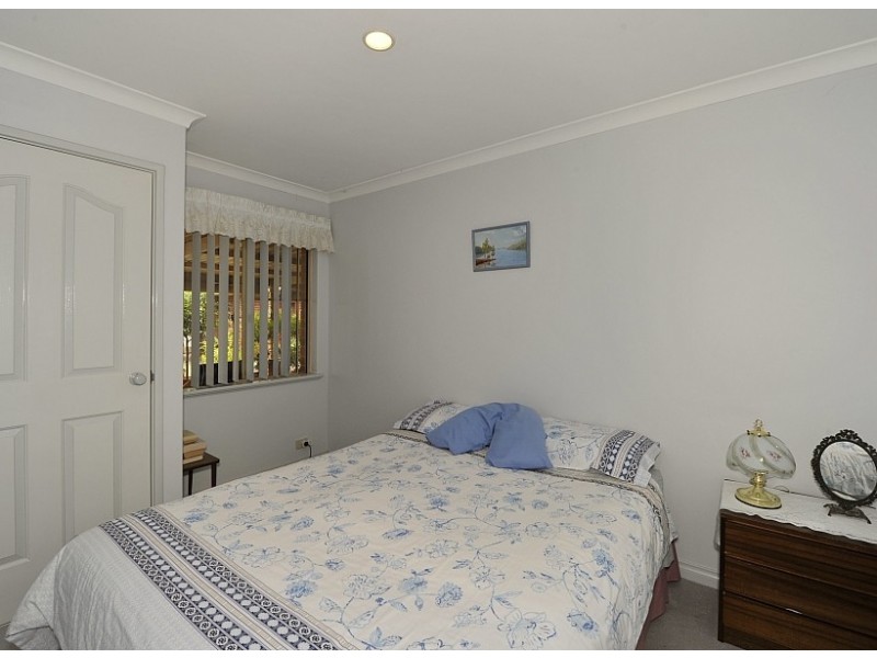 4 Broadfield Retreat, Erskine WA 6210