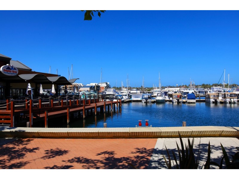 3 Shannon Road, Mandurah WA 6210