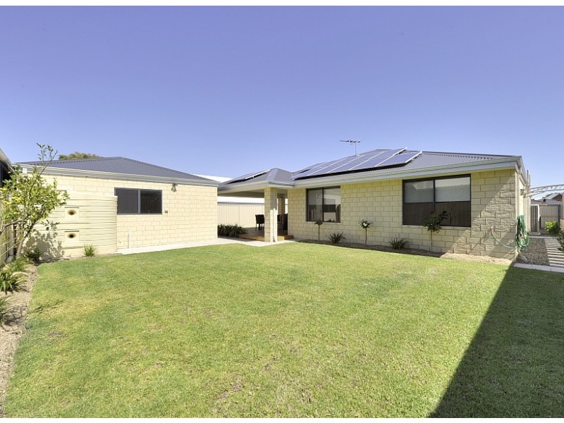 7 Dunsborough Court, Dawesville WA 6211