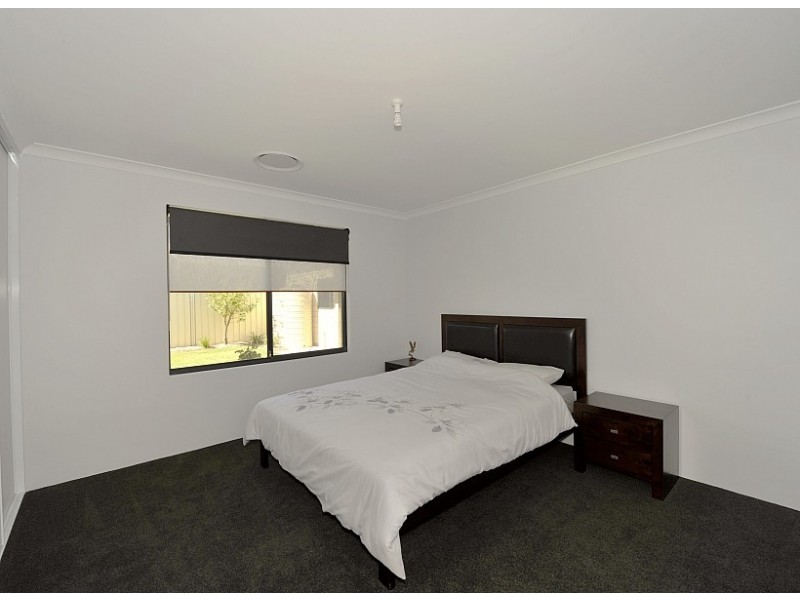 7 Dunsborough Court, Dawesville WA 6211