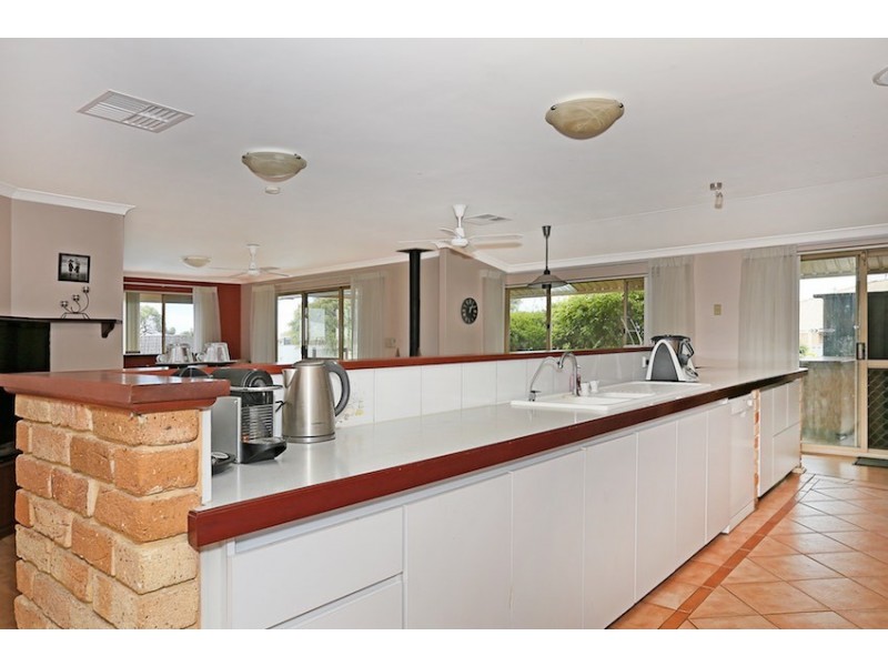 30 Cornwallis Road, Madora Bay WA 6210