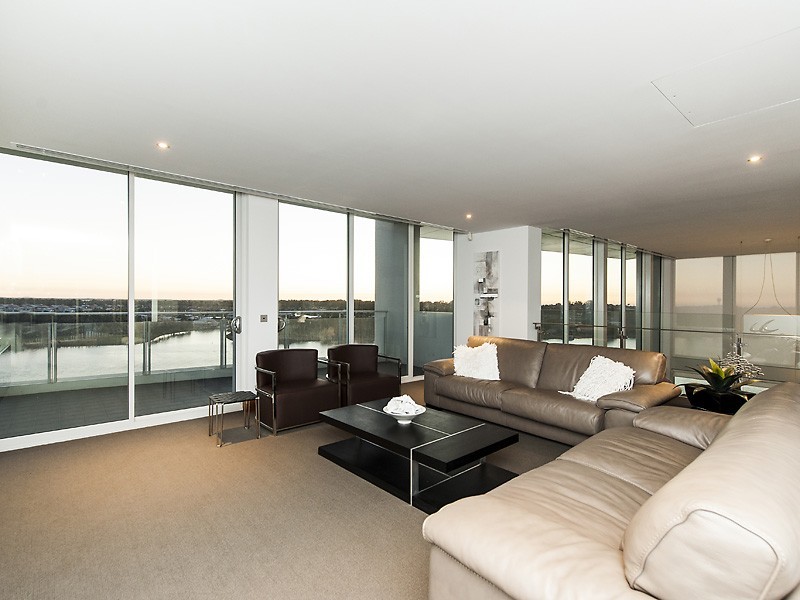 903/5 Marco Polo Drive, Mandurah WA 6210