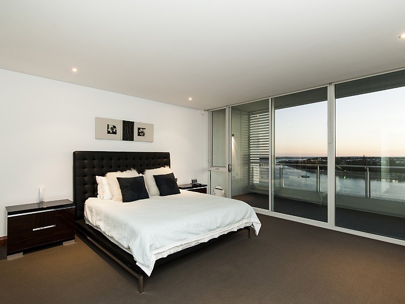 903/5 Marco Polo Drive, Mandurah WA 6210