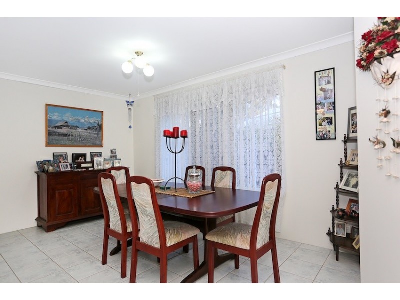 22 Koolyanga Pl, Greenfields WA 6210