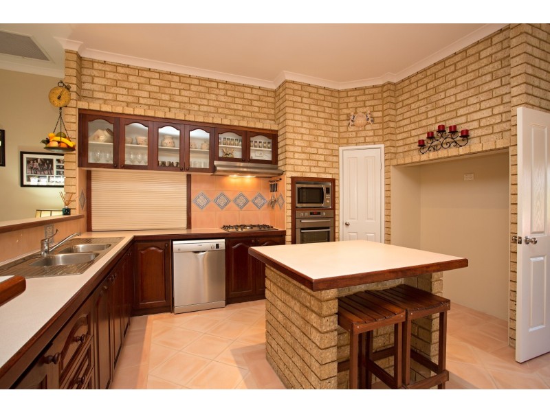 30 Fanning Way, Singleton WA 6175