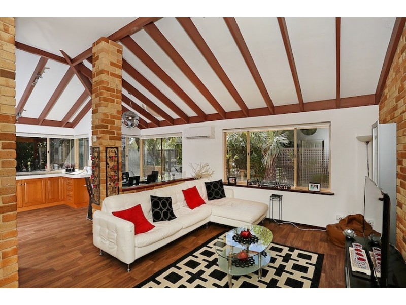 2 Hopevale Place, Erskine WA 6210