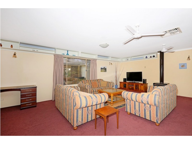 16 Estuary Heights Place, Bouvard WA 6211