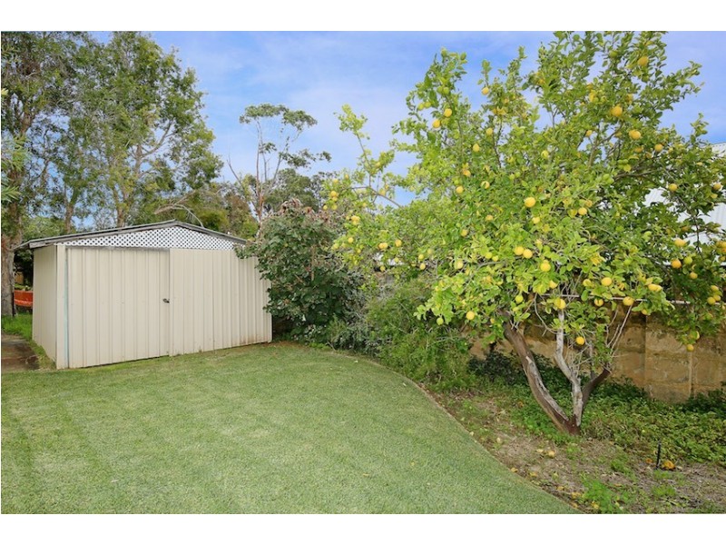 16 Estuary Heights Place, Bouvard WA 6211
