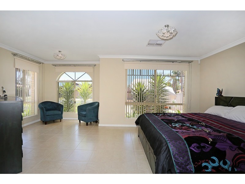 3 Staunton Rise, Halls Head WA 6210