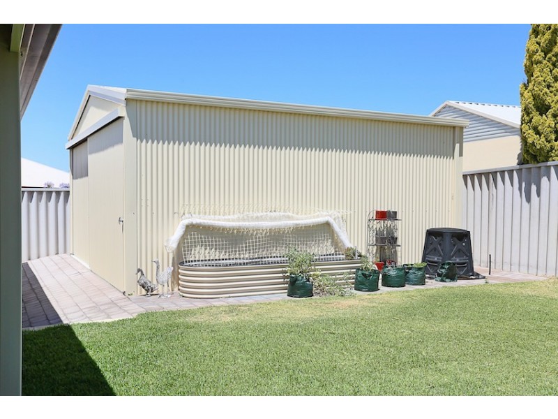 3 Staunton Rise, Halls Head WA 6210